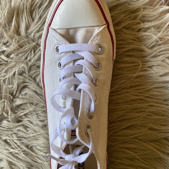 Converse shoes size 7 - Picture 7 of 7